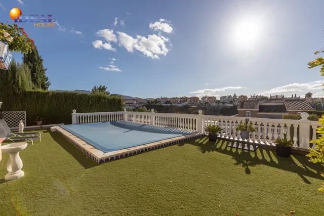 ¡MAGNIFICO CHALET INDEPENDIENTE CON CALIDADES ESPECTACULARES Y PISCINA PRIVADA EN GOJAR! — 4