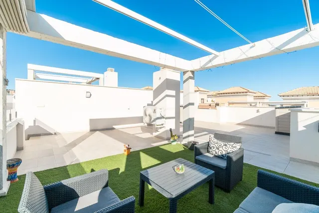 Atico con solarium en Orihuela Costa — 9