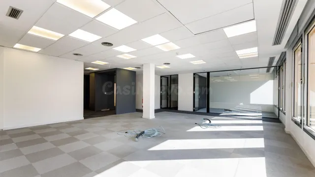 Oficina 728m² en alquiler - Eixample — 4
