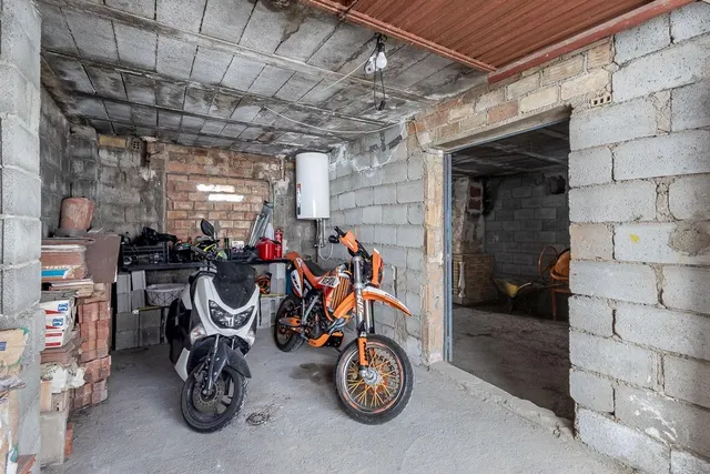 Casa en venta en Monachil (Granada) – Amplia, luminosa y con gran potencial — 39