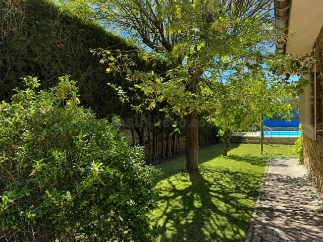 Casa-Chalet en Venta en Navas De Riofrio Segovia — 44