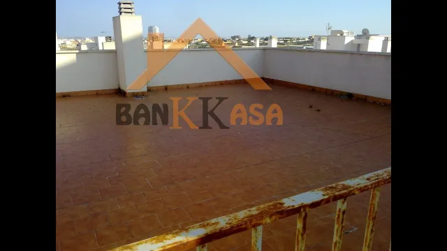 SE VENDE ÁTICO EN EJIDO ZONA PABELLÓN