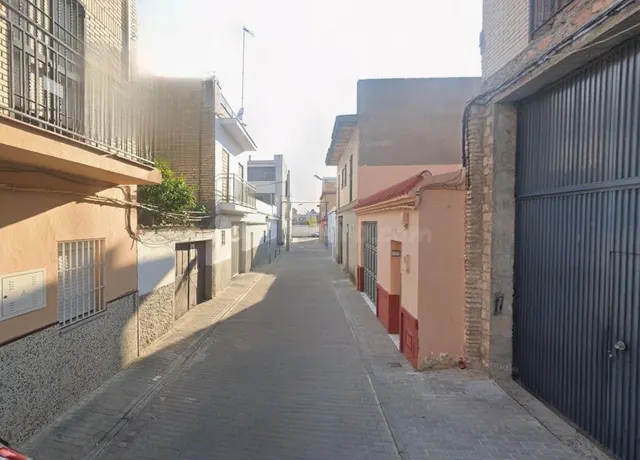 Piso en venta en Sevilla. Activo inmobiliario SIN POSESIÓN, 