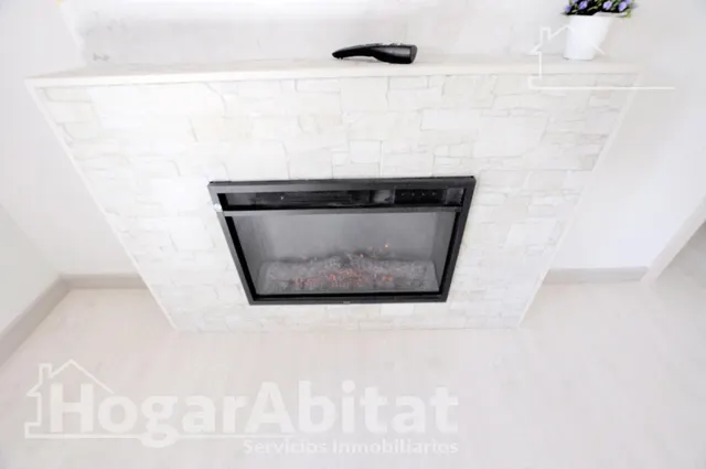 ¡REFORMADO A ESTRENAR! ACOGEDOR, MODERNO Y EXTERIOR, CERCA DEL CENTRO — 24