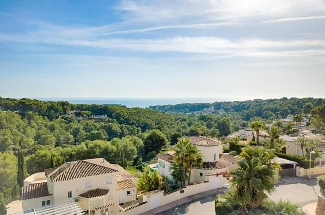 MAJESTUOSA VILLA CON VISTAS AL MAR, CERCA DE LA PLAYA DE LA FUSTERA, BENISSA — 43