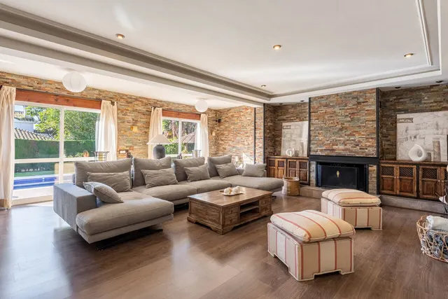 Chalet 3 habitaciones 240m² en venta - Costa Del Sol — 3