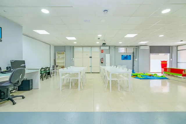 Local comercial en zona de máximo crecimiento – Santa Fe - foto 4