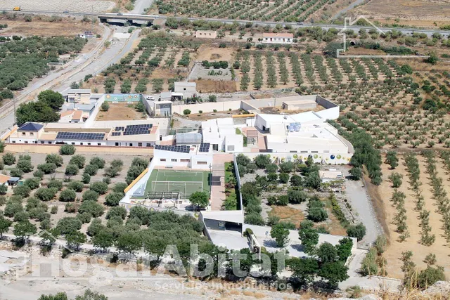 ¡magnífica oportunidad! gran casa luminosa y económica con terraza — 44