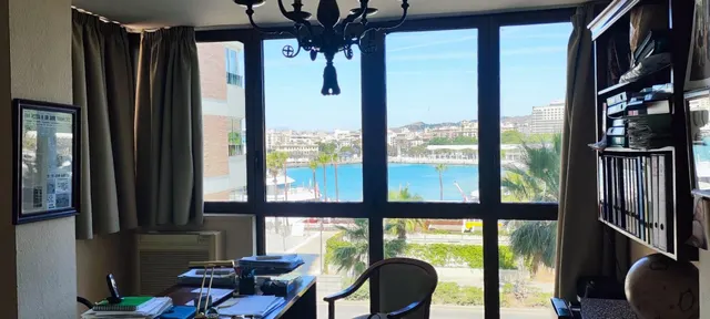 Oportunidad única en primera línea de playa – Paseo de la Farola, La Malagueta (Málaga) — 12