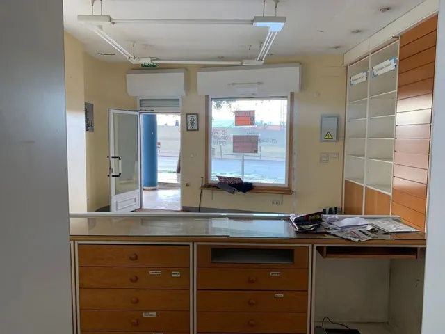 ¡¡OPORTUNIDAD!! LOCAL DE 80M2 EN TOMAS ALONSO — 8
