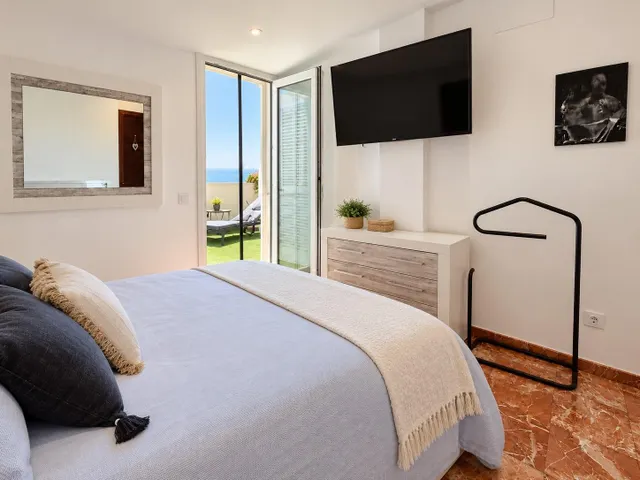 ESPECTACULAR ÁTICO DE 4 habitaciones CON AMPLIA TERRAZA, ASC - foto 5