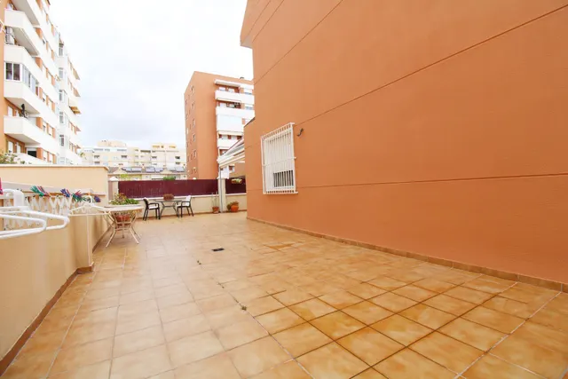 BUNGALOW DE ESQUINA EN ZONA KELME — 20