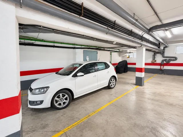Piso 3 dormitorios con patio, suite y 2 plazas de garajes en Telde — 23