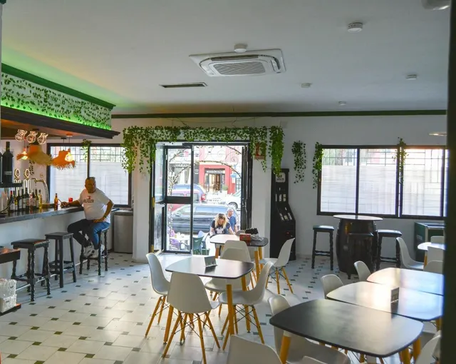 Restaurante 111m² en venta - Centro — 6