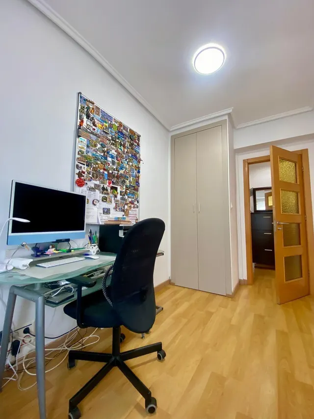 PISO EXTERIOR JUNTO A LOS JARDINES DEL TURIA — 18