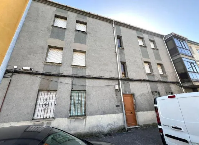 SE VENDE piso OKUPA en C Soria 24 de Ponferrada - foto 3