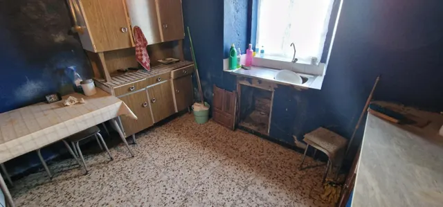 CASA DE PIEDRA CON TERRENO OPARA REFORMAR EN OUTES — 7