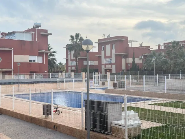 Apartamento de 2 dormitorios en alquiler, Lomas de Cabo Roig — 15