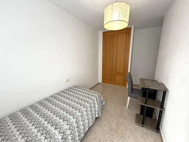 Piso 3 habitaciones 95m² en alquiler - Campoamor — 18