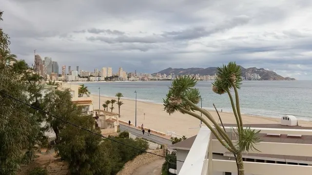 Atico en venta en la Playa de Poniente — 2