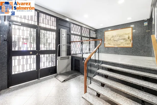 PISO DE 5 DORMITORIOS EN CALLE RECOGIDAS — 33