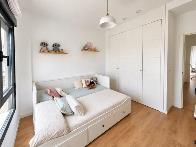 Pareado 3 habitaciones 139m² en alquiler - Entrenúcleos — 11