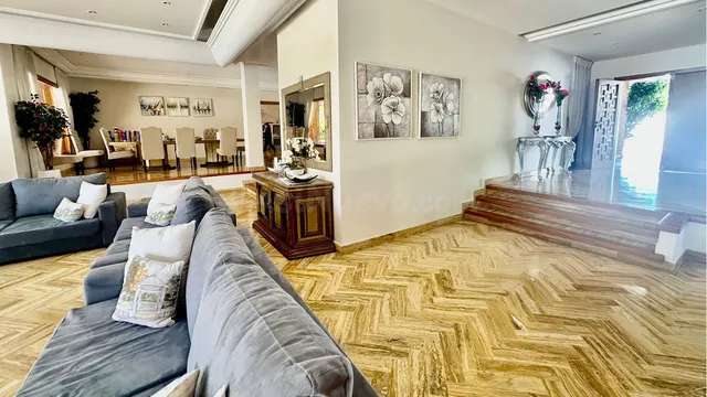 Chalet 7 habitaciones 834m² en venta - Marbella - foto 3