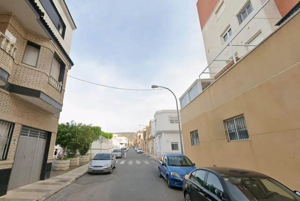 Piso en Vícar, Almería. Activo inmobiliario SIN POSESIÓN, NO SE PUEDE VISITAR