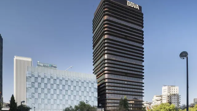 Oficina en alquiler en Paseo de la castellana — 9
