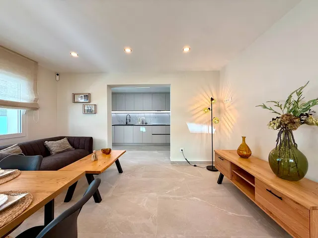 ¡SAN PEDRO DEL PINATAR – A ESTRENAR 2026! CASA DE LUJO A 100M DE LA PLAYA VILLANANITOS CON SOLÁRIUM PRIVADO DE 35M2 Y VISTAS AL MAR MENOR — 14