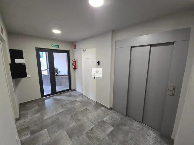 Apartamento 1 habitación 44m² en alquiler - Legazpi — 13