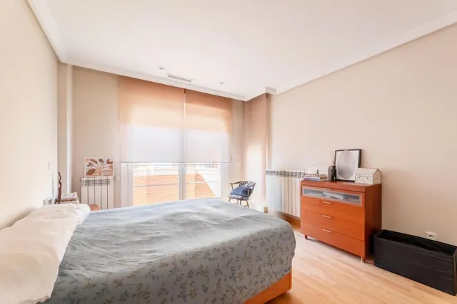 Chalet Adosado en Pozuelo De Alarcón — 18