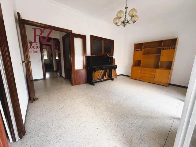 Piso de 5 dormitorios en el corazón de Cartaya — 6