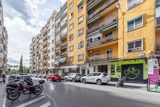 Piso amplio y luminoso en Ronda–Arabial — 27