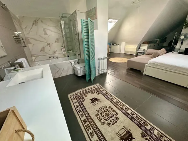 Lujoso Ático Duplex en Camins al Grau, Valencia: Tu Nuevo Ho - foto 5