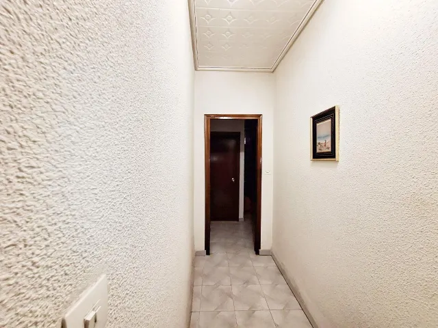 TRASPASO Y VENTA POR JUBILACIÓN CON VIVIENDA INCLUIDA — 32