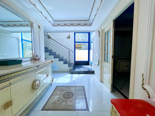 VILLA INDEPENDIENTE CON VISTAS A LA MONTAÑA EN ALTEA HILLS — 9
