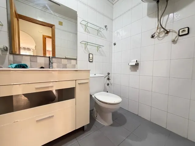 Apartamento 2 habitaciones 84m² en venta - Estacion de autobuses — 18