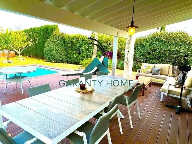 Chalet Adosado en venta en La Alquería, Benahavís - foto 5