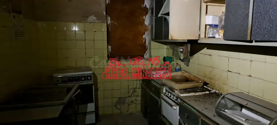SE VENDE CASA SEÑORIAL EN CENTRO ASPE