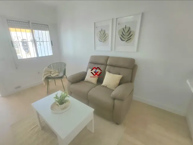 Bungalow reformado y listo para entrar a vivir en Los Narejo - foto 5