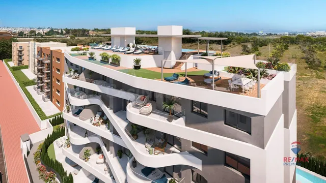 Nuevo apartamento de 2 habitaciones y 2 baños en el Ocean Dr - foto 4