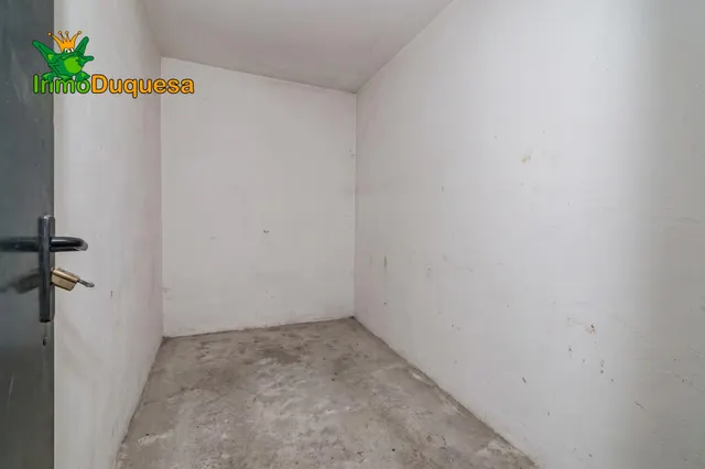 Piso de 3 Dorm. con 2 baños + APARCAMIENTO y TRASTERO — 27