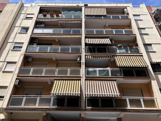 Piso 3 habitaciones 117m² en alquiler - La Raiosa — 45