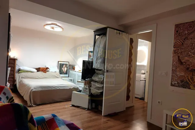 PISO EN VENTA EN PLENO CENTRO DE CUENCA - foto 2