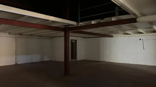 Nave industrial 295m² en venta - Ceuta — 7