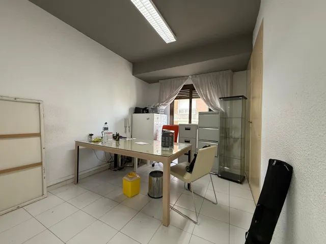 Piso en el centro de Alicante – Amplio, luminoso y con vistas despejada — 20
