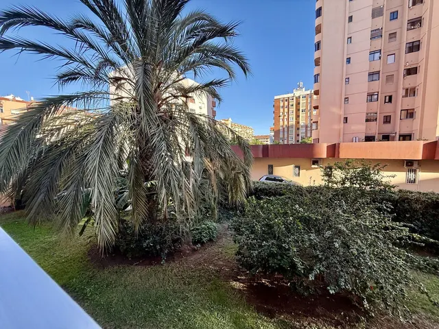 Apartamento 3 habitaciones 74m² en venta - Centro — 40