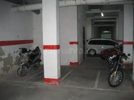 Parking 120m² en venta - Sevilla - foto 2