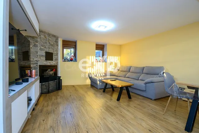 PAÑEDA NUEVA – CASA REFORMADA CON FINCA, PISCINA Y HUERTA CE - foto 5